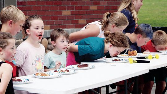 A Swarm of Attendees Proves Auburn’s Inaugural Honeybee Festival a Sweet Success