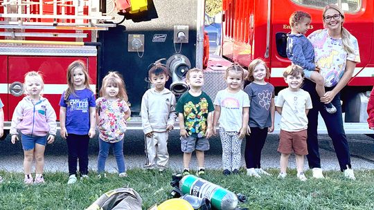 Auburn Rural Fire Department Visits Auburn Elementary for Fire Education