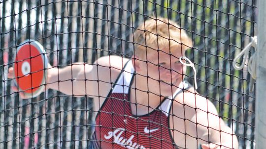 Darnell Breaks State Meet Hurdles Record to Repeat Title; Rowell Throws a Personal Best in Discus to Make Podium
