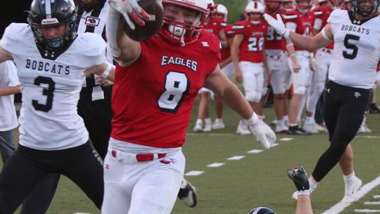 Dual-Threat Fulton Leads Eagles to Second Straight Ranked Victory