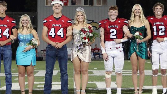 Eagles Defense Smothers Raider Runs for Homecoming Shutout