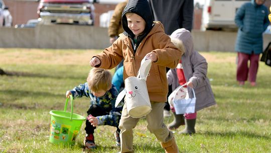 Easter Bunny Hides Treats for Easter Fun