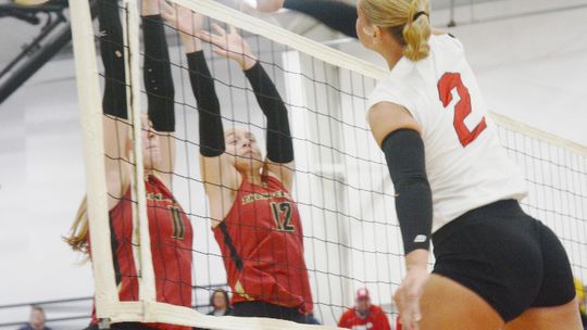JCC Sweeps J-B at MUDECAS