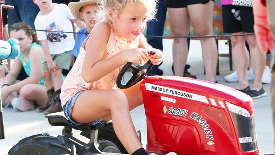 Little Tuggers Hard at Work at Nemaha County Fair