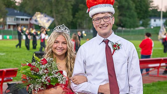 Snodgrass and Jones Named Queen and King of 2026 AHS Homecoming