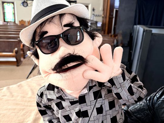 A Christmas Tradition Keeps Growing: Auburn Presbyterian Puppetry Crew Celebrates 30 Years