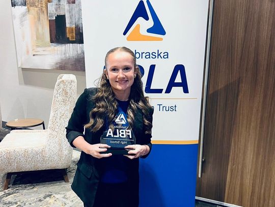 Auburn FBLA Entries Second at State; Advance to Nationals