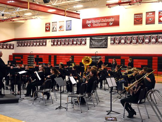 Auburn Middle School Student Instrumentalists, Vocalists Present Fall Concert