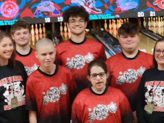 Auburn Out In First Round of Class B State Unified Bowling