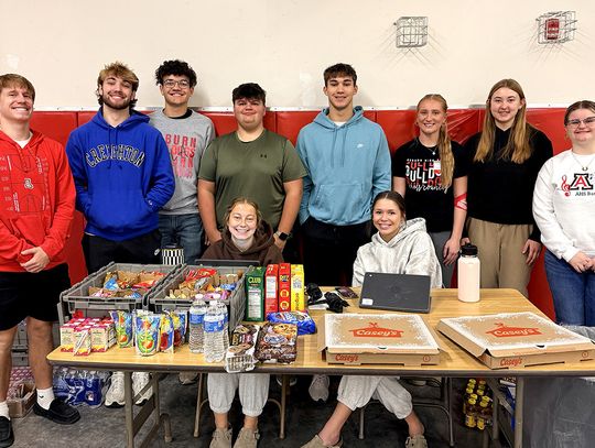 Auburn’s National Honor Society Hosts Annual Blood Drive