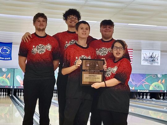Auburn Tops District B-2 Unified Bowling, JCC Runner-Up