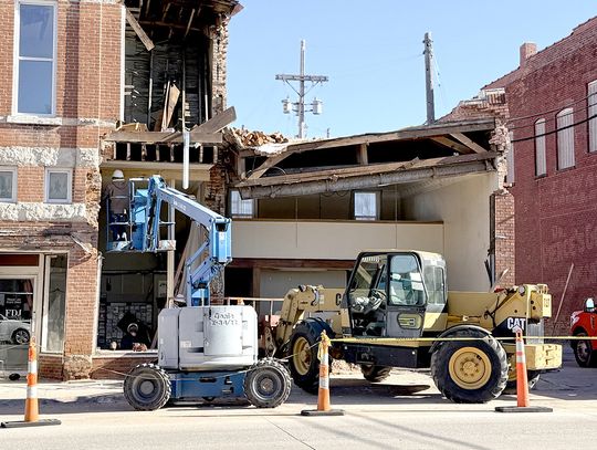 Building Evaluation Continues after Dec 30 Collision