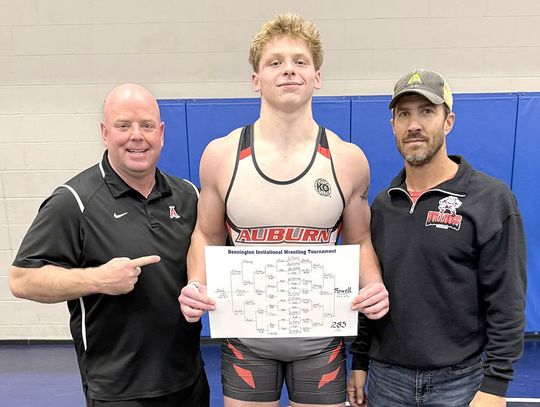 Campbell Earns 100th Win as Bulldogs Place Third at Plattsmouth