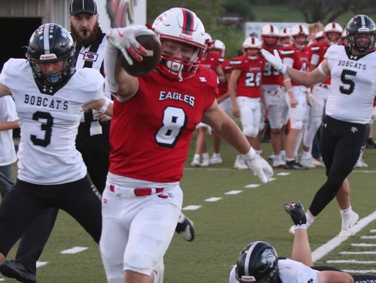 Dual-Threat Fulton Leads Eagles to Second Straight Ranked Victory