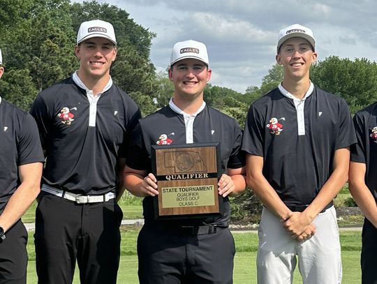 Eagles Golf Team Plays in Class C State May 27 and 28