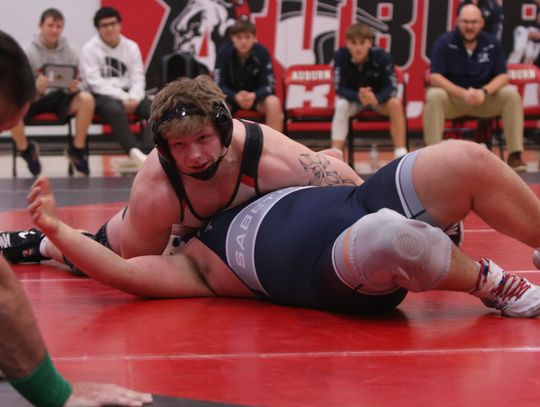 Eight Auburn Wrestlers win at Home Triangular