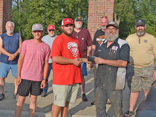 Erickson, Berglund Conferred Nemaha Valley Street Rods $250 Scholarships