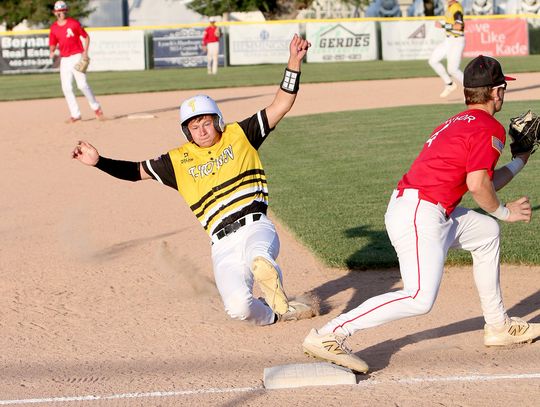 FNBJ Seniors top Tecumseh/Johnson 5-2 as Postseason Approaches