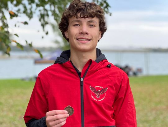 Huskey Advances to Class C State Cross Country Meet in Kearney