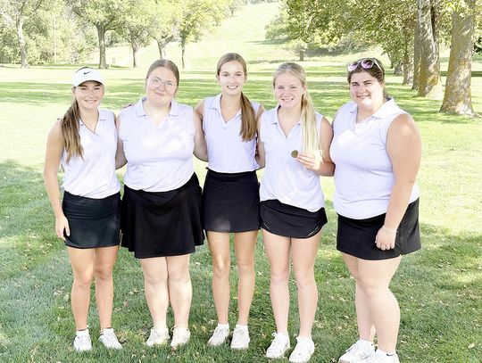 JCC Girls Golfers Compete at Auburn