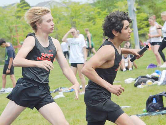 JCC Girls Take Runner-Up; Boys Place Fourth in Thunderbird Invitational