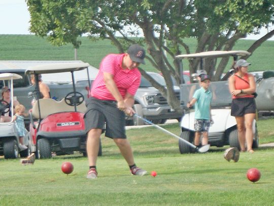 Ken Teten Golf Clinic Kids Show Off What They Learned at Jr. Golf Tournament