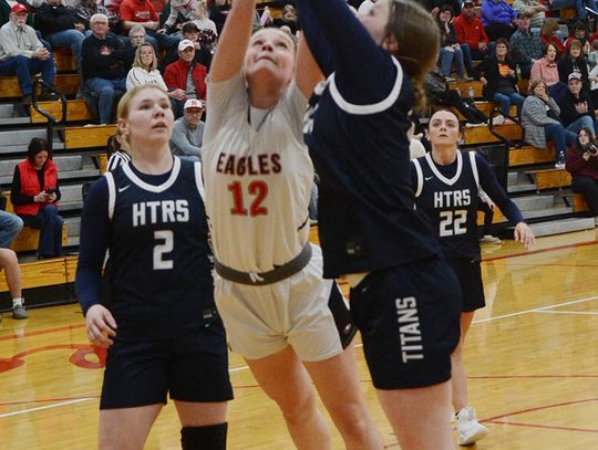 Lady Eagles Drop Shootout to Falcons, End Regular Season With Win Over HTRS