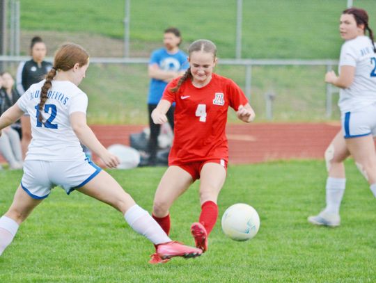 Lucy Christiansen Nets Two Goals Against Nebraska City