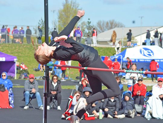 Moody Finishes 2nd in 200 Meter Dash; Darnell Wins Both Hurdle Events at Platteview