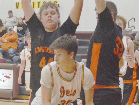 Sterling Jets upset Longhorns