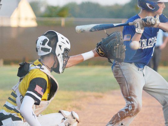 Tecumseh/Johnson Goes 2-1 in Opening Week of Area Tournament