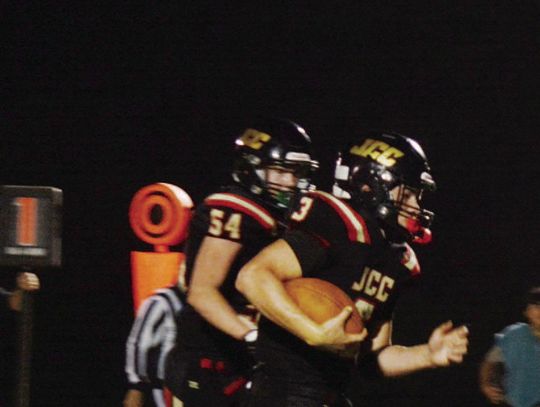 Thunderbirds Score Six Rushing Touchdowns Against Jeffs for First Win