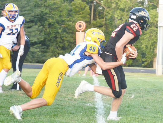 Thunderbirds upset Tri County 52-12