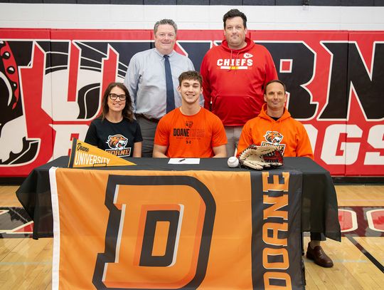 Warner Signs with Doane for College Baseball