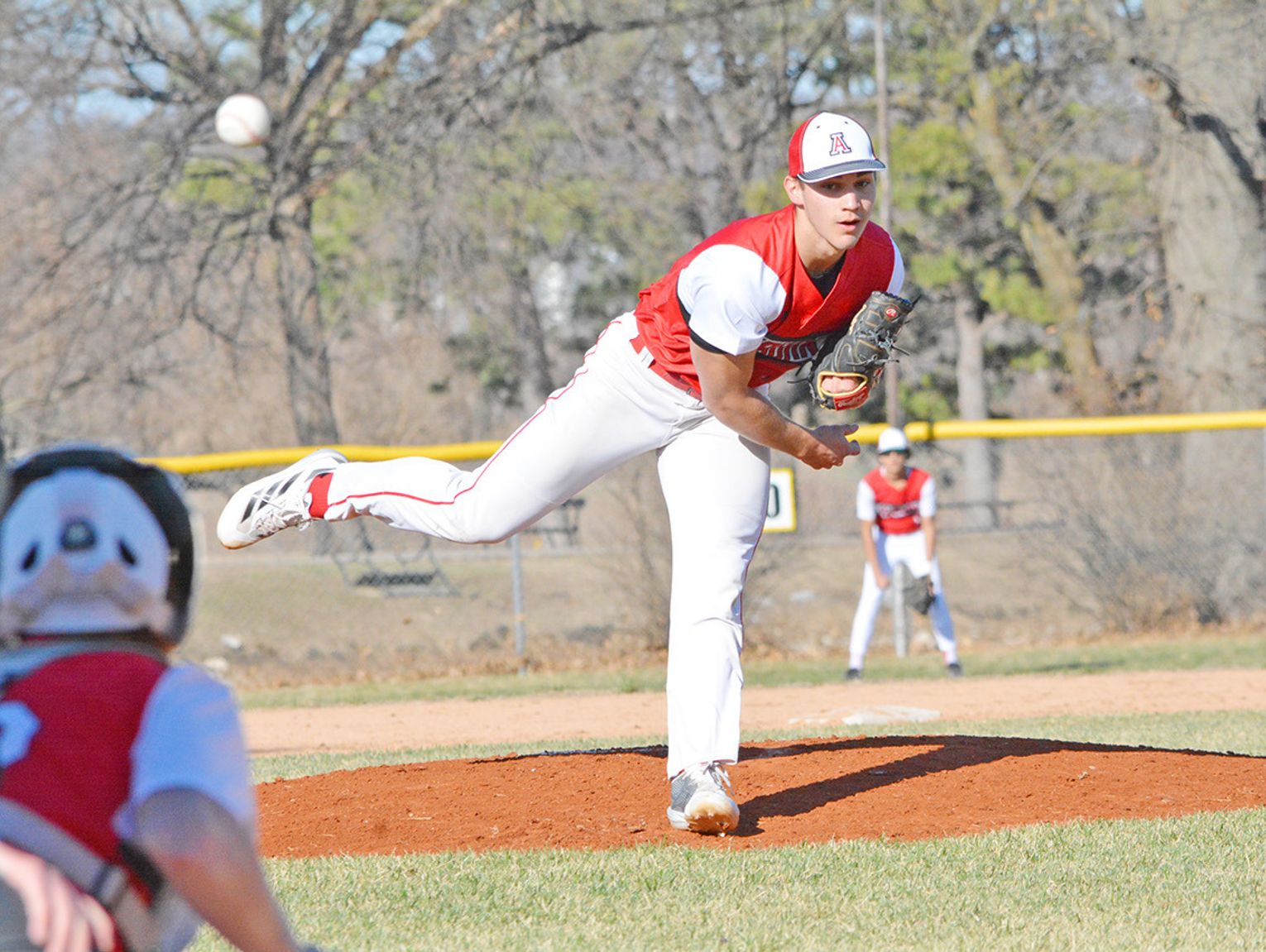 Bulldogs Split Games at Home Triangular; Earn Wins by Shutout, Run-Rule