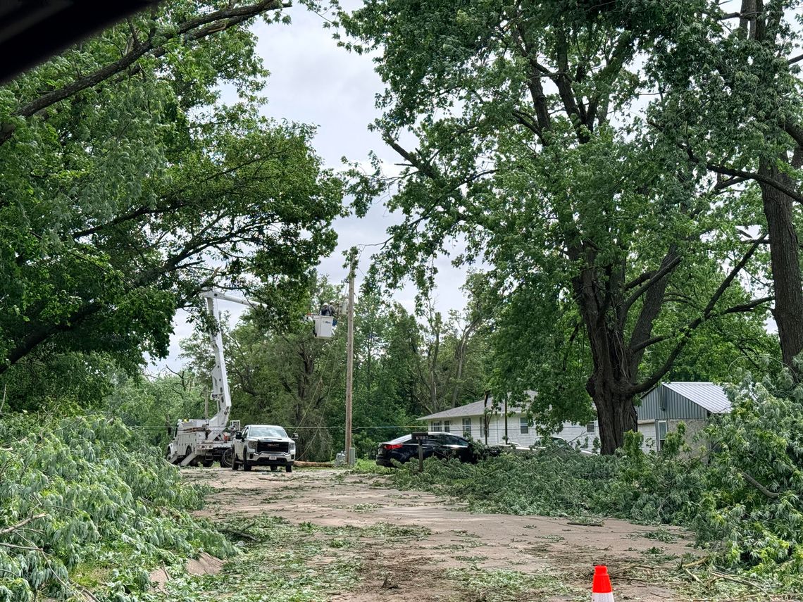 Auburn BPW Urges Residents To Report Power Outages Following May 18 Storm Auburn BPW Urges Residents To Report Power Outages Following May 18 Storm