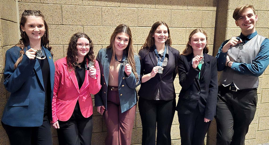 Auburn Oral Interpretation of Drama Second at Lincoln Southwest