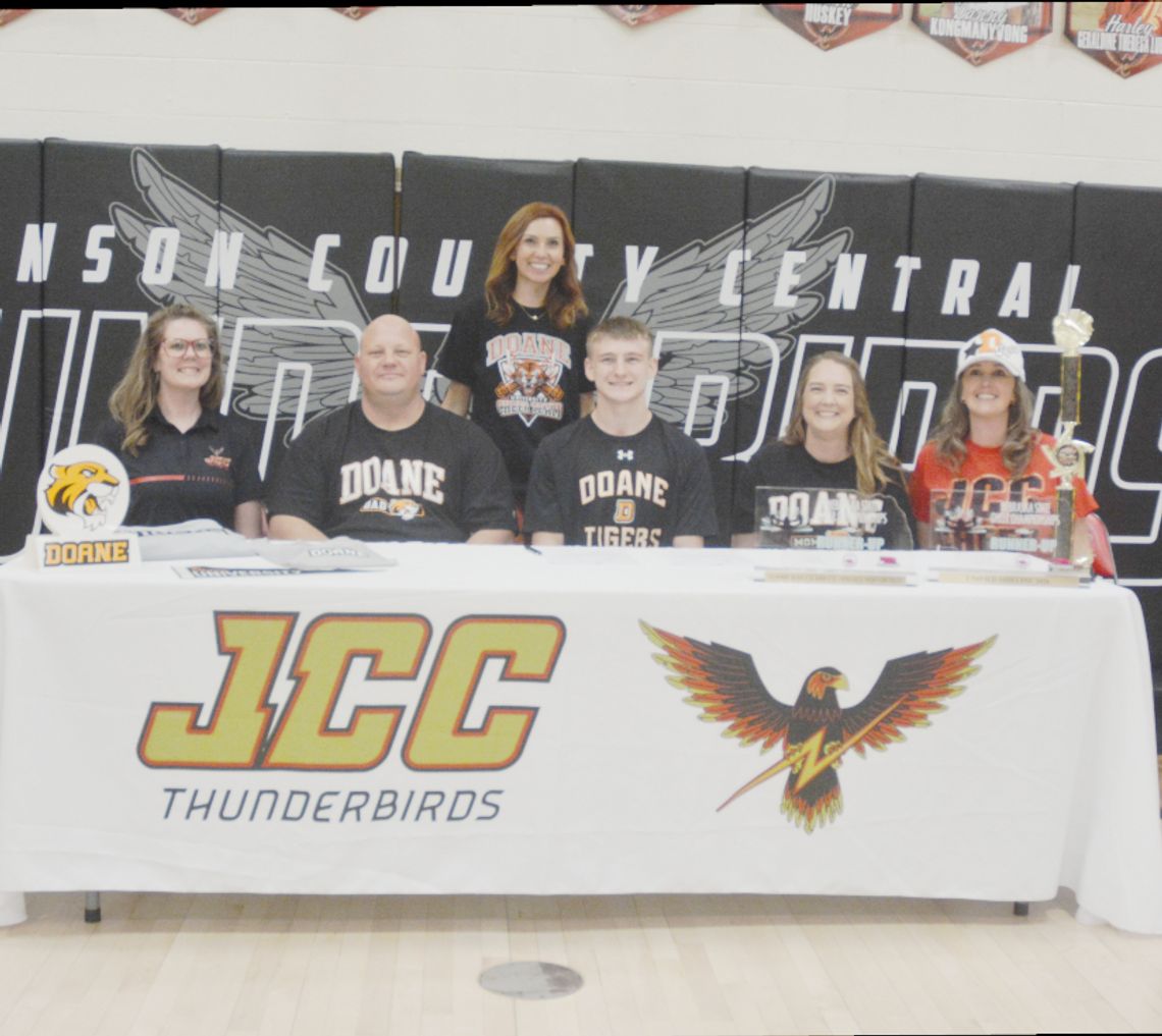 Burki Signs Letter of Intent to Cheer at Doane