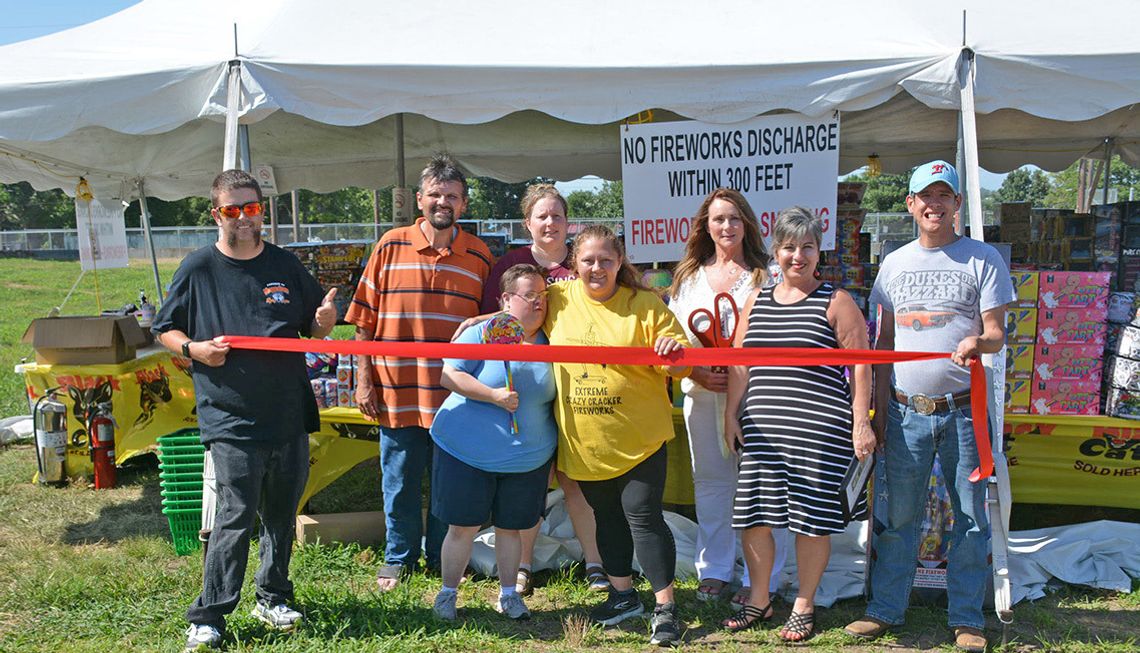 Chamber Celebrates Auburn Extreme Fireworks Opening