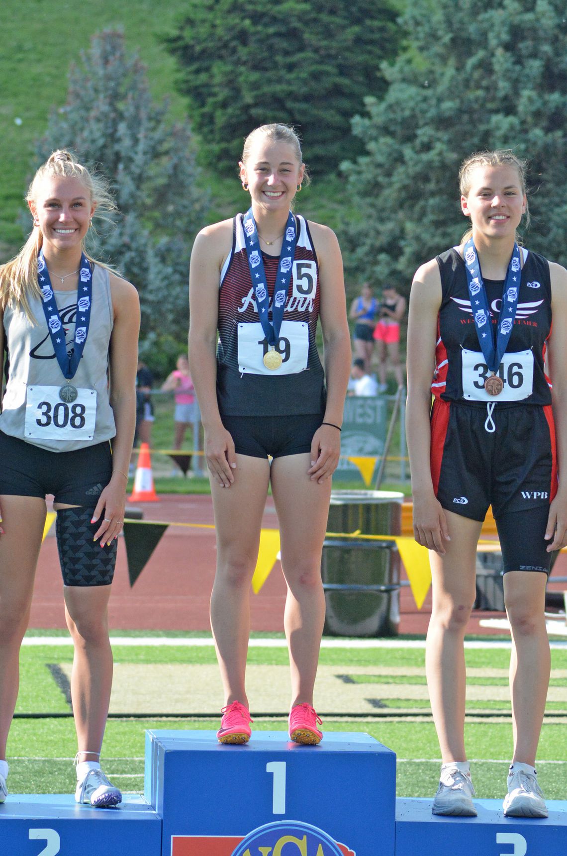 Darnell Wins Gold at State Track & Field