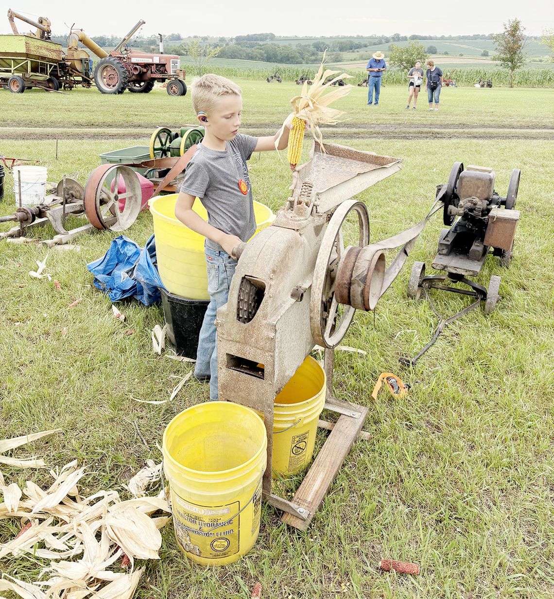 Deer Creek Sodbusters Antique Machinery Show Went Smoothly