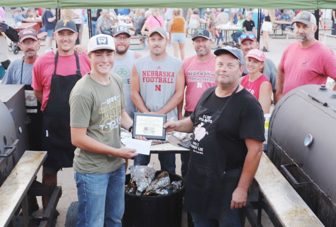 Elk Creek BBQ Celebrates Community