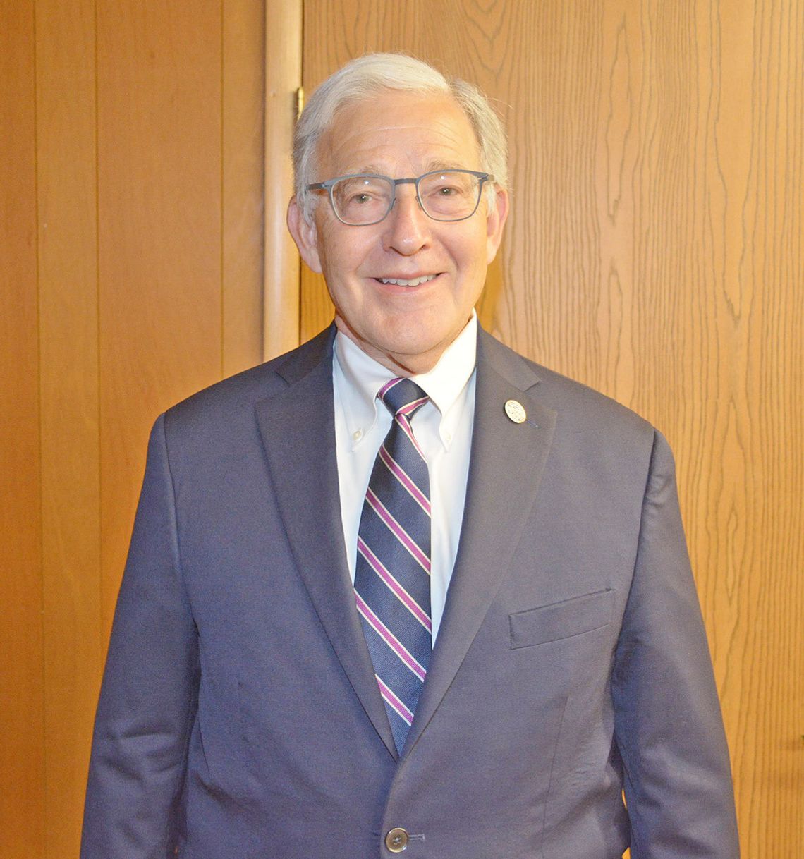 Evnen Discusses Promoting International Trade, Education, Culture on Auburn Visit