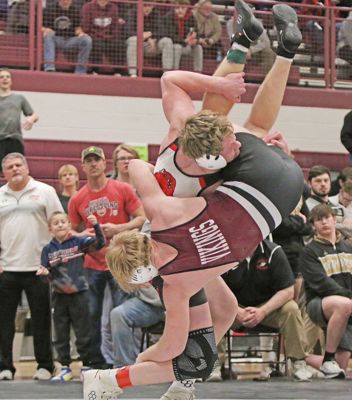 Hayes Earns First Trip to State Wrestling; Rowell Looks to Make Waves in 215 Pound Bracket