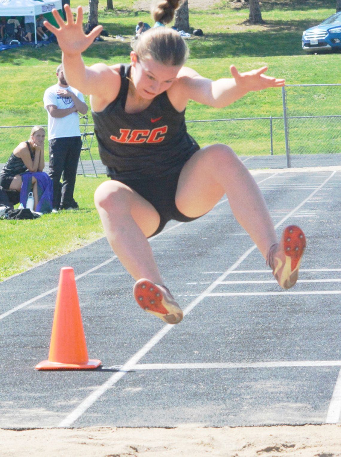 JCC Girls Runner-Up; Boys Third at MUDECAS Track Invite