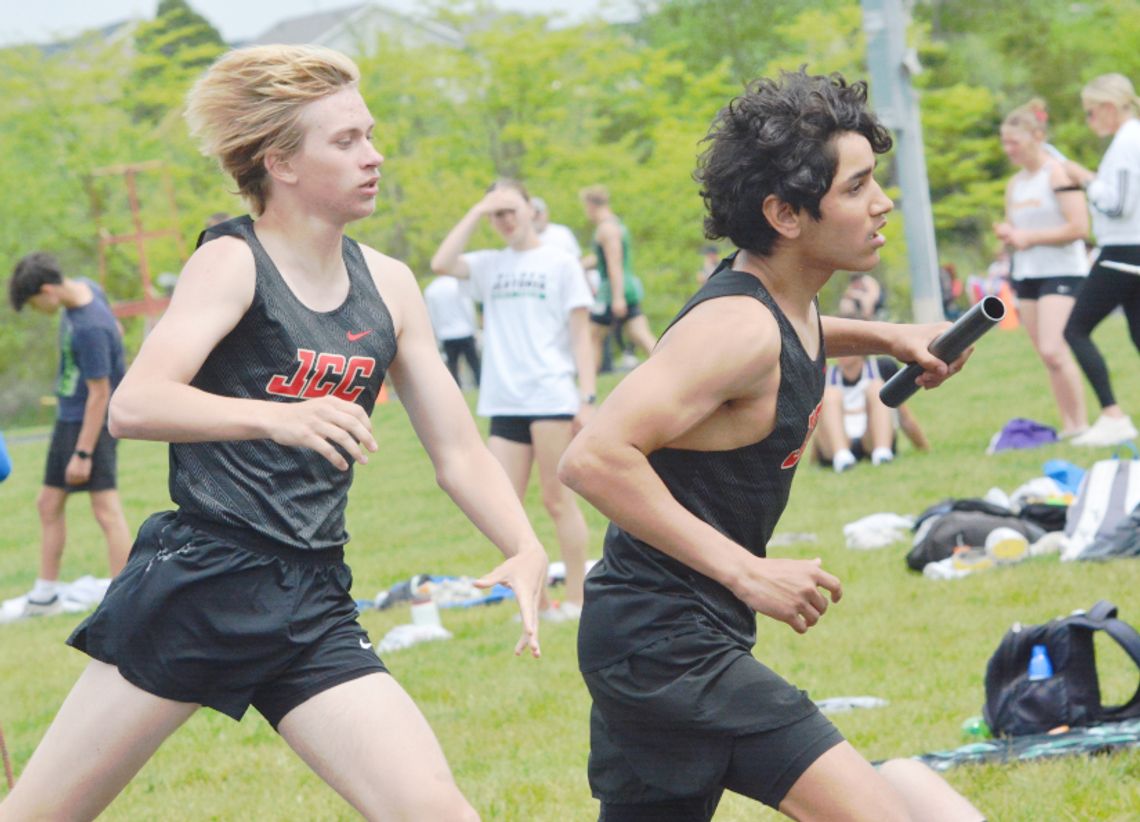 JCC Girls Take Runner-Up; Boys Place Fourth in Thunderbird Invitational
