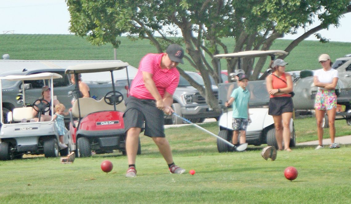 Ken Teten Golf Clinic Kids Show Off What They Learned at Jr. Golf Tournament