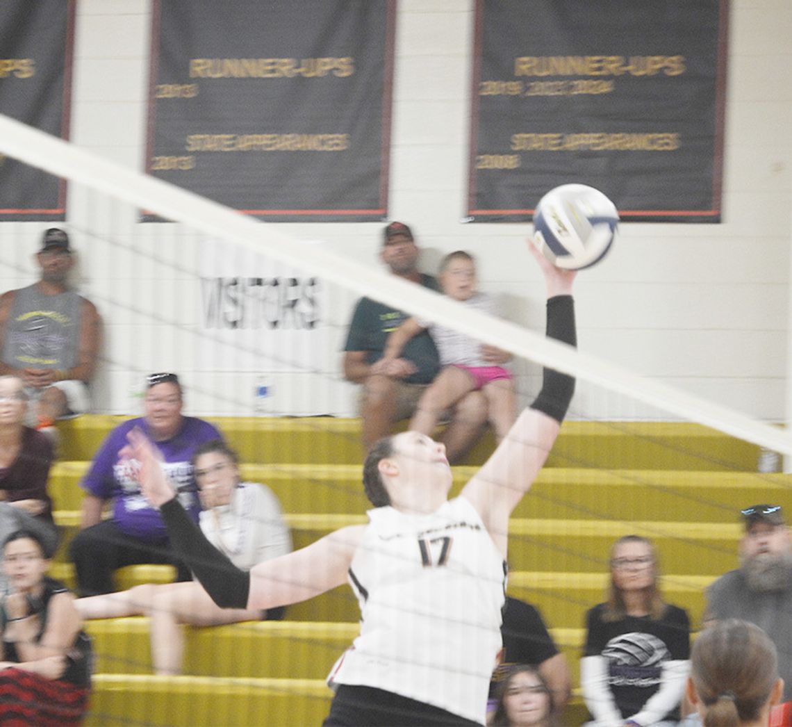 Lady Thunderbirds Dominate Nebraska City in three sets