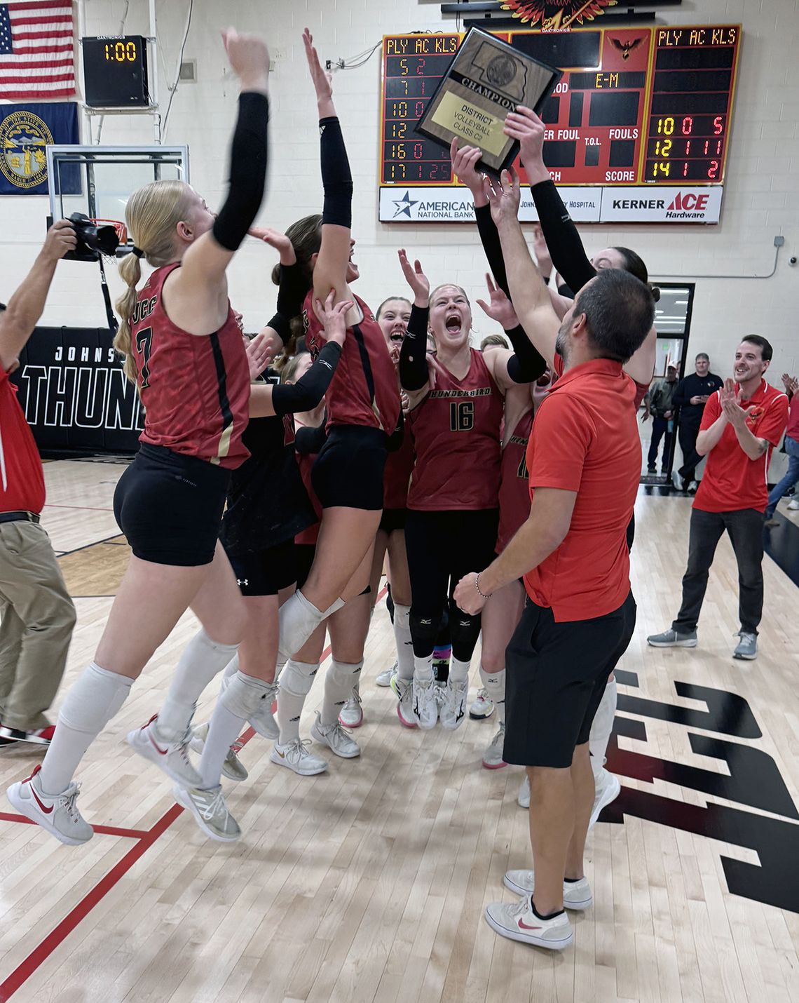 Lady Thunderbirds Heading to State! Lady Thunderbirds Heading to State!