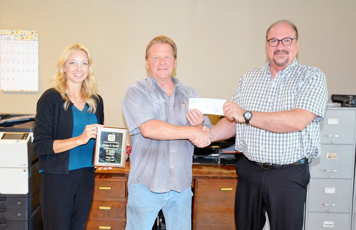 Magnolia Metal Recognizes Steve Rowell on 45 Years Employment Magnolia Metal Recognizes Steve Rowell on 45 Years Employment